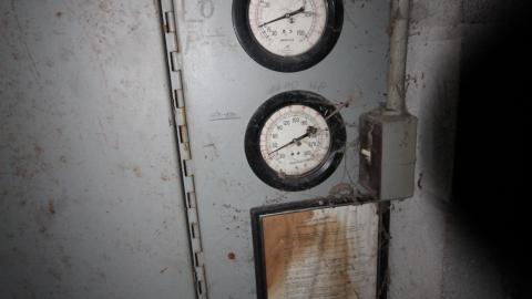 When It All Goes To Hell. In Bottles. - IMG_1299.JPG