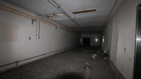 When It All Goes To Hell. In Bottles. - IMG_1287.JPG