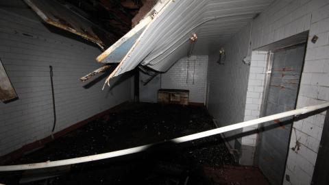 When It All Goes To Hell. In Bottles. - IMG_1280.JPG