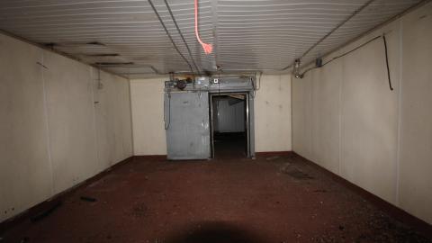 When It All Goes To Hell. In Bottles. - IMG_1245.JPG