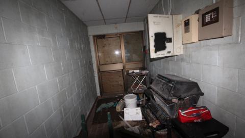 When It All Goes To Hell. In Bottles. - IMG_1221.JPG