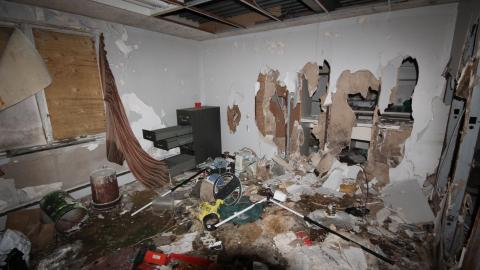 When It All Goes To Hell. In Bottles. - IMG_1217.JPG