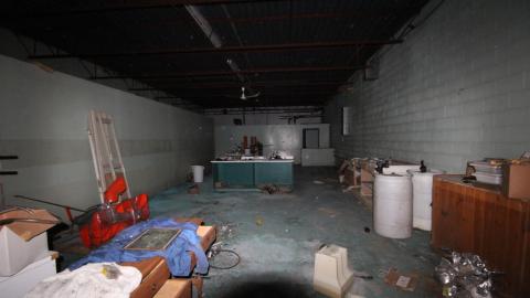 When It All Goes To Hell. In Bottles. - IMG_1205.JPG