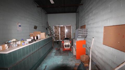 When It All Goes To Hell. In Bottles. - IMG_1204.JPG