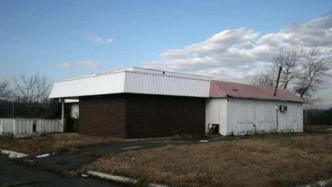 Restaurant on Shell site - Wades-Corners13.jpg