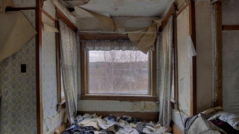 Rickety Farmhouse Mansion photo 4