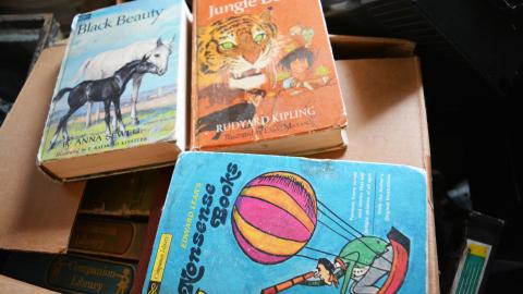 Don't Light A Smoke - April 2014 - DSC_0541.jpg