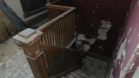 April 7 2021 - stairs 1.jpg