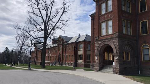 Where da tunnels at?? - E2AF461F-A7A0-47B7-9EA9-25B2A50EEFBB.jpeg