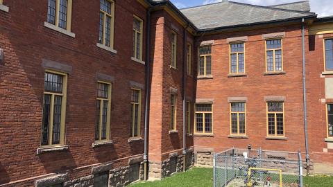 Where da tunnels at?? - 7DE3E5D8-0469-47EB-9491-B5FF9D0F90C0.jpeg