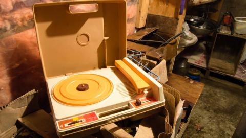 Toys - Abandoned House of Toys (24).jpg