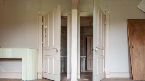 Creepy Doll - abandoned house grimsby ontario (18 of 39).jpg