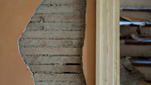 Creepy Doll - abandoned house grimsby ontario (28 of 39).jpg