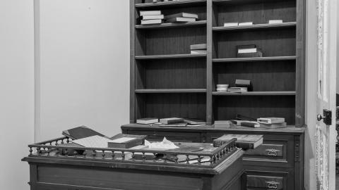 Months Before the Fire - abandoned woodhill heritage house-11.jpg