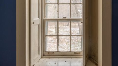 Months Before the Fire - abandoned woodhill heritage house-21.jpg