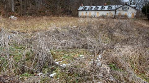 Months Before the Fire - abandoned woodhill heritage house-35.jpg