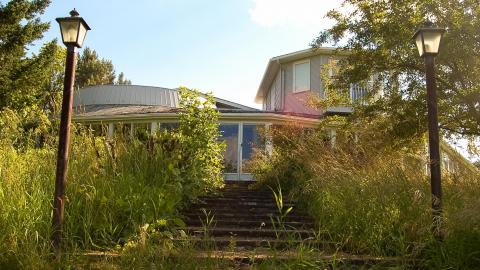 Discovery - Summer 2012 - Abandoned Cat Lady House Freaktography 2012 Discovery.jpg
