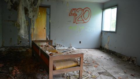 Lonely Town - June 2014 - 16.jpg