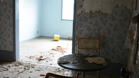 Lonely Town - June 2014 - DSC_0486.jpg