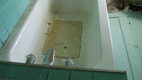 Another Hole In The Wall - Medway-Road-Violated-Beauty12.jpg