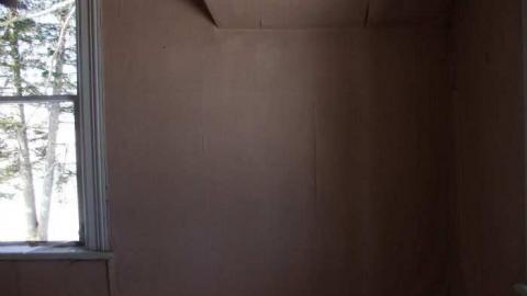 Another Hole In The Wall - Medway-Road-Violated-Beauty15.jpg