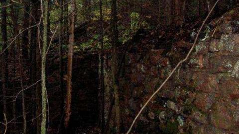 Gallery - Burgess-Mine4.jpg