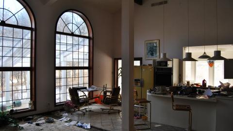 She Died A Lonely Death - March 2013 - 5.jpg