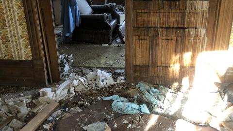 She’s seen better days... - 8FA8561F-F9A0-41C8-A5FD-8DFDD7D0EAE4.jpeg