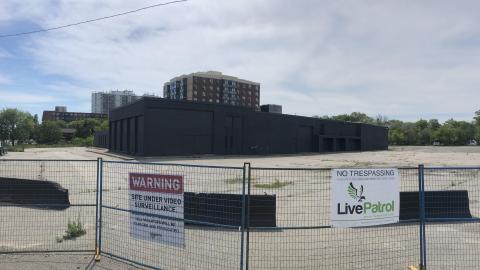 Sealed shut - CA7863C7-250B-4788-84E4-CEB97971DFC5.jpeg