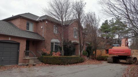 Beer Labels Mansion Nov '20 - DSC09631.JPG