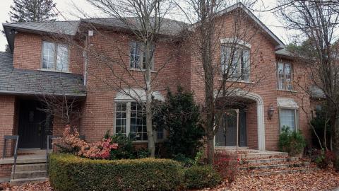 Beer Labels Mansion Nov '20 - DSC09633.JPG