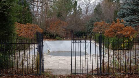 Beer Labels Mansion Nov '20 - DSC09746.JPG