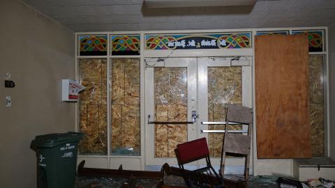 In The Glory Of God Nov '20 - DSC00033.JPG