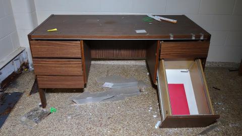 In The Glory Of God Nov '20 - DSC00094.JPG