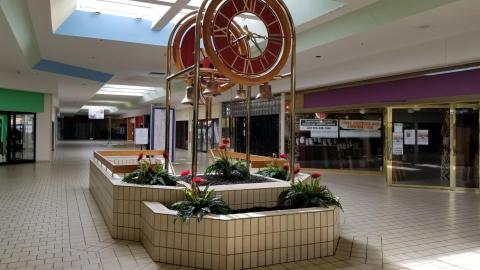 Dead Mall - October 2017 - 20171021_125351.jpg