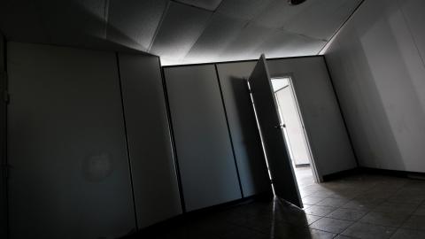 HIGHER Education - IMG_3098.JPG