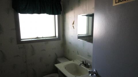 HIGHER Education - IMG_3092.JPG