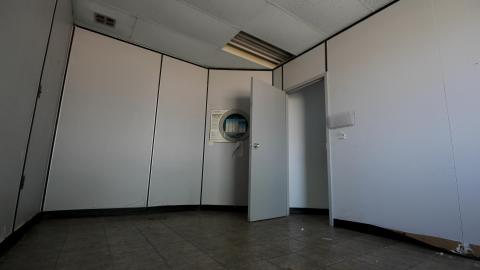 HIGHER Education - IMG_3067.JPG