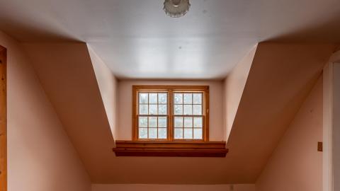 Jan 2021 - abandoned house in the woods (7 of 23).jpg