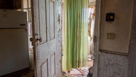 January 2021 - abandoned ontario pastor lee house 2021 (7 of 21).jpg