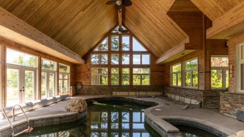 2019 - London Ontario Abandoned Mansion-2.jpg