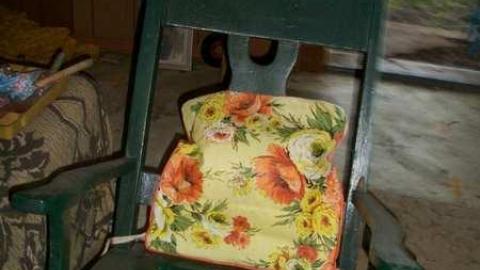 Inside - Abandoned-St.-Davids-House8.jpg