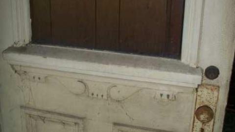 Inside - Abandoned-St.-Davids-House10.jpg