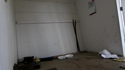 Why Have They No KARE? - IMG_4281.JPG