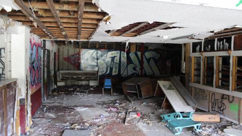 Hasn't Aged Well. 2021 - IMG_1254.JPG