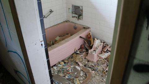 Hasn't Aged Well. 2021 - IMG_1266.JPG