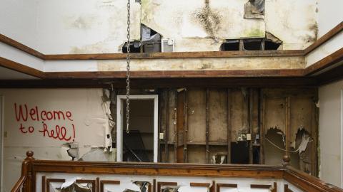 Moist Mansion - _DSC2188.jpg