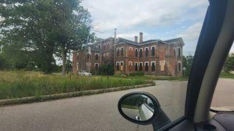 Century Manor Insane Asylum July 2021 - 227437513_380121356810820_6532567520045988097_n.jpg