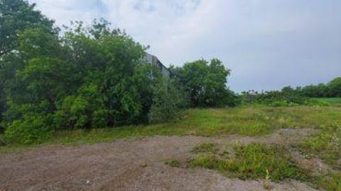 Abandoned Horse Barn July 2021 - 220457331_873764523491286_6690010308112005068_n.jpg