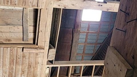 Abandoned Horse Barn July 2021 - Snapchat-1167989329.jpg